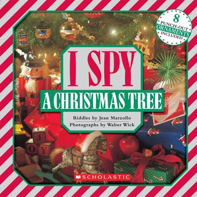 Cover Image for I Spy a Christmas Tree [With 8 Punch-Out Ornaments] -- Jean Marzollo, Mixed Media Product