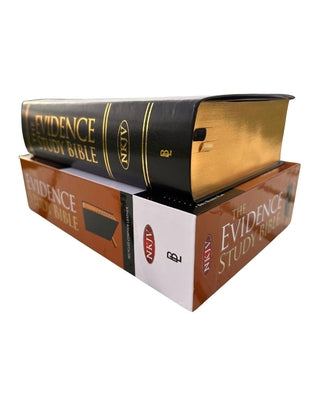 Cover Image for NKJV Evidence Study Bible: Black Recycled Cowhide Leather Bible in a Presentation Box -- Ray Comfort, Leather