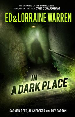 Cover Image for In a Dark Place -- Ed Warren, Paperback