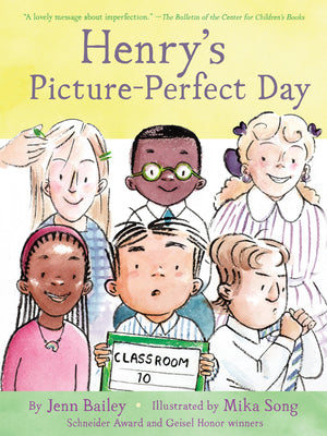 Cover Image for Henry's Picture-Perfect Day: Book 3 -- Jenn Bailey, Paperback
