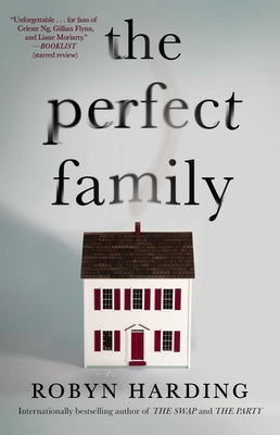 Cover Image for The Perfect Family -- Robyn Harding, Paperback