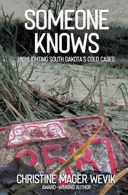 Cover Image for Someone Knows -- Christine Mager Wevik, Paperback